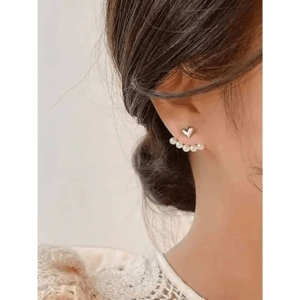 GOLD HEART PEARL EAR CRAWLER JACKET HUGGER STUD EARRINGS